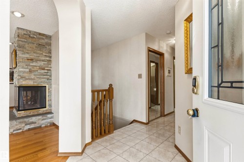 108 Ironwood Place, Edmonton, AB - Indoor Photo Showing Other Room