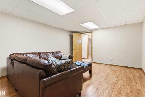 108 Ironwood Place, Edmonton, AB - Indoor