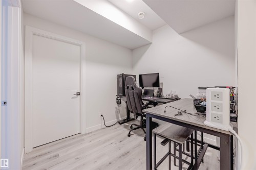 8086 Kiriak Link, Edmonton, AB - Indoor Photo Showing Office