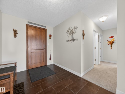 1002 9929 Saskatchewan Drive, Edmonton, AB - Indoor Photo Showing Other Room