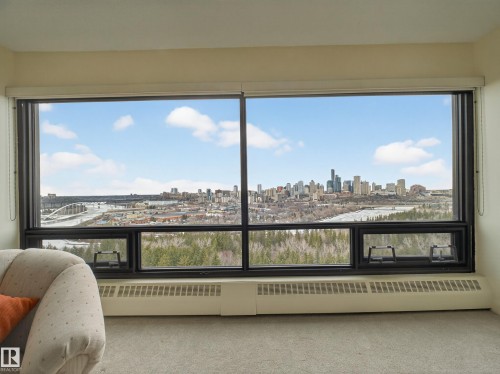 1002 9929 Saskatchewan Drive, Edmonton, AB - Indoor