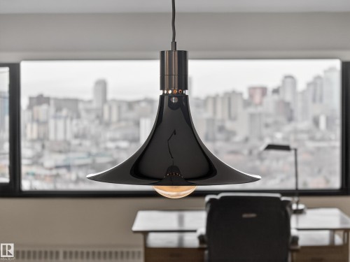 1002 9929 Saskatchewan Drive, Edmonton, AB - Indoor Photo Showing Other Room