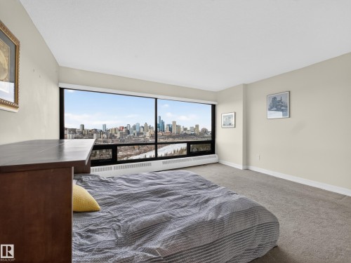 1002 9929 Saskatchewan Drive, Edmonton, AB - Indoor