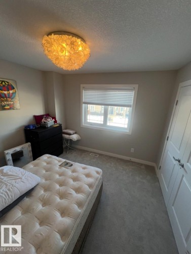 1539 200 Street, Edmonton, AB - Indoor Photo Showing Bedroom