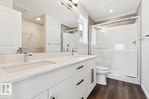 59 Gambel Loop, Spruce Grove, AB - Indoor Photo Showing Bathroom