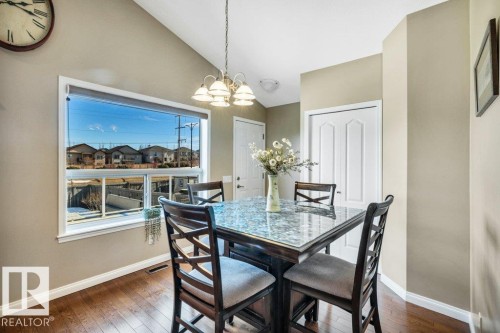 253 Birchwood Drive, Devon, AB - Indoor Photo Showing Dining Room