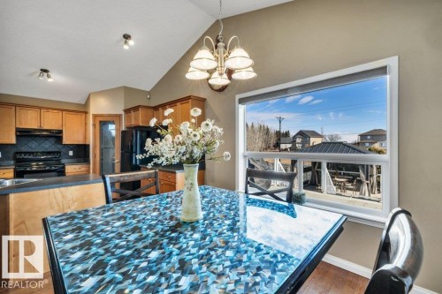 253 Birchwood Drive, Devon, AB - Indoor