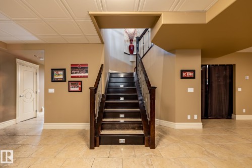 7620 98A Avenue, Edmonton, AB - Indoor Photo Showing Other Room