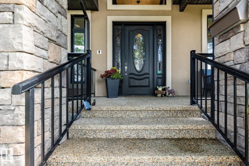 7620 98A Avenue, Edmonton, AB -  With Exterior