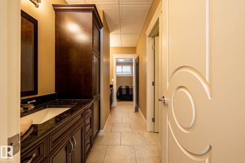 7620 98A Avenue, Edmonton, AB - Indoor Photo Showing Bathroom
