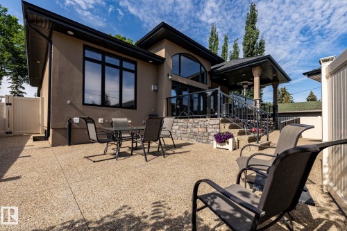 7620 98A Avenue, Edmonton, AB - Outdoor With Deck Patio Veranda