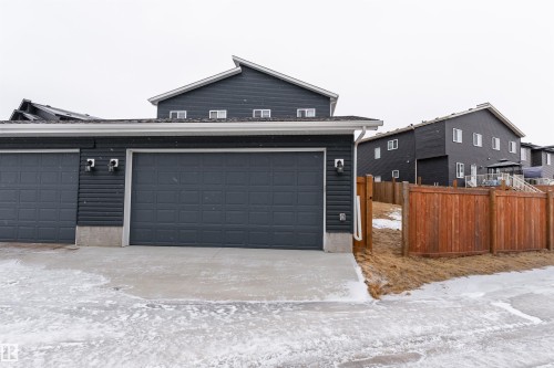 9338 Pear Link, Edmonton, AB - Outdoor