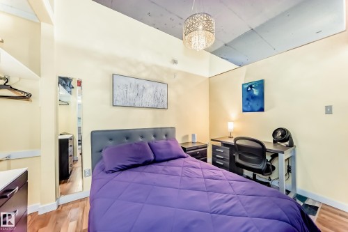 1010 10024 Jasper Avenue, Edmonton, AB - Indoor Photo Showing Bedroom