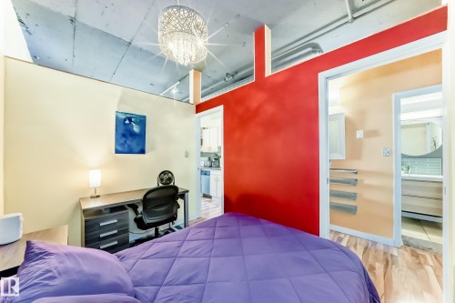 1010 10024 Jasper Avenue, Edmonton, AB - Indoor Photo Showing Bedroom