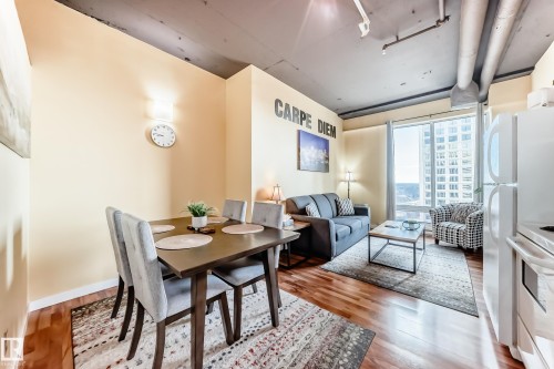 1010 10024 Jasper Avenue, Edmonton, AB - Indoor Photo Showing Other Room