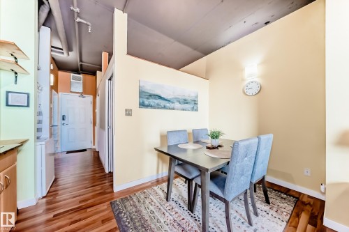 1010 10024 Jasper Avenue, Edmonton, AB - Indoor Photo Showing Dining Room