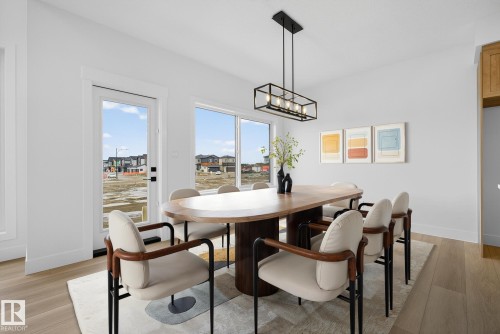 7087 Kiviaq Crescent, Edmonton, AB - Indoor Photo Showing Dining Room