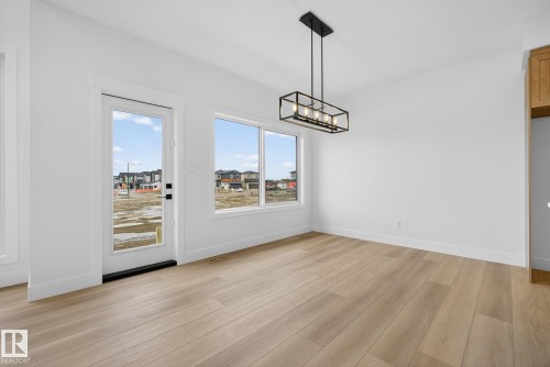 7087 Kiviaq Crescent, Edmonton, AB - Indoor Photo Showing Other Room