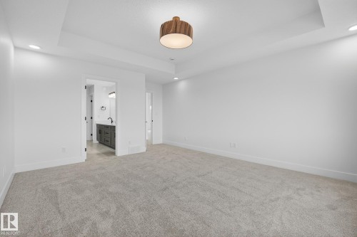 7087 Kiviaq Crescent, Edmonton, AB - Indoor Photo Showing Other Room