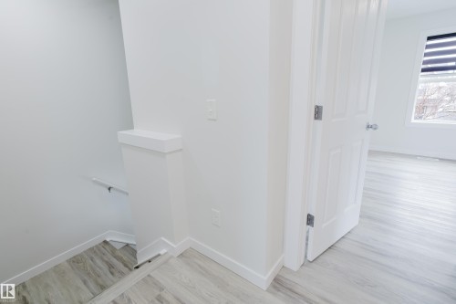 5604 202 Street, Edmonton, AB - Indoor Photo Showing Other Room