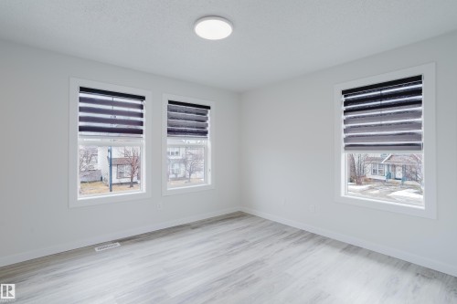 5604 202 Street, Edmonton, AB - Indoor Photo Showing Other Room