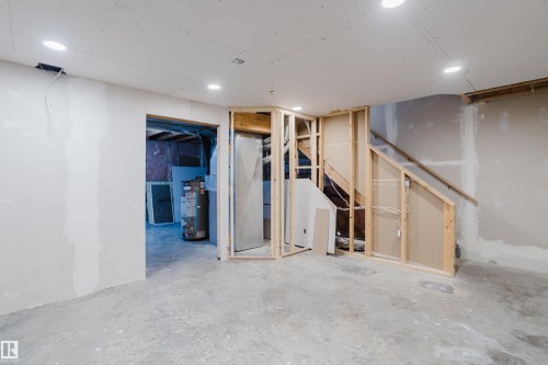 5604 202 Street, Edmonton, AB - Indoor Photo Showing Basement