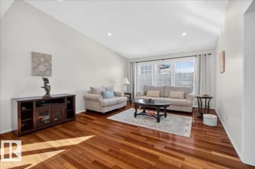 17715 57 Avenue, Edmonton, AB - Indoor Photo Showing Living Room