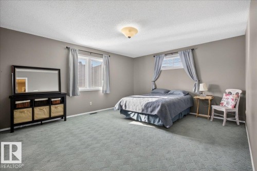 17715 57 Avenue, Edmonton, AB - Indoor Photo Showing Bedroom