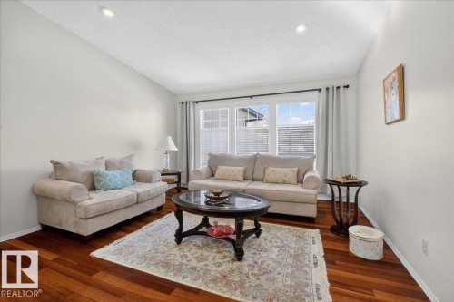 17715 57 Avenue, Edmonton, AB - Indoor Photo Showing Living Room