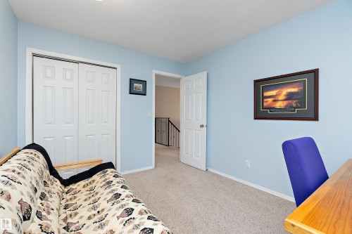 873 Ryan Pl, Edmonton, AB - Indoor Photo Showing Bedroom