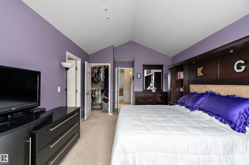 873 Ryan Pl, Edmonton, AB - Indoor Photo Showing Bedroom