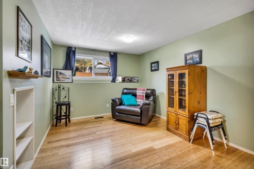 4612 10A Avenue, Edmonton, AB - Indoor