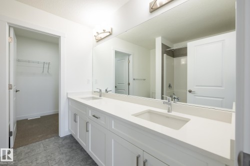 606 Ashgrove Circle, Leduc, AB - Indoor Photo Showing Bathroom