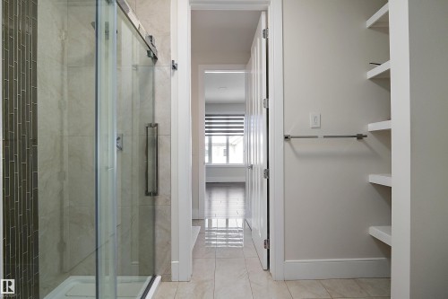 3644 Westcliff Way, Edmonton, AB - Indoor Photo Showing Bathroom