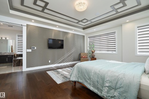 3644 Westcliff Way, Edmonton, AB - Indoor Photo Showing Bedroom
