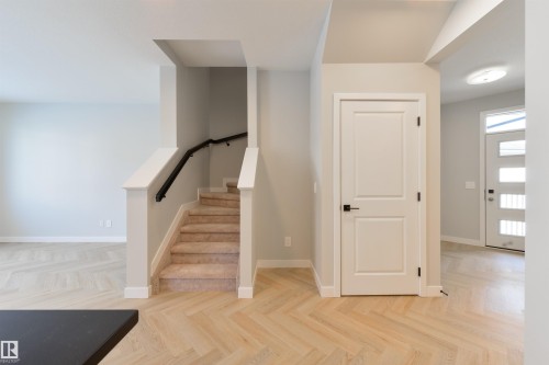 19 Cobblestone Gate, Spruce Grove, AB - Indoor Photo Showing Other Room