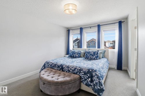 812 176 Street, Edmonton, AB - Indoor Photo Showing Bedroom