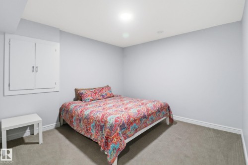 812 176 Street, Edmonton, AB - Indoor Photo Showing Bedroom