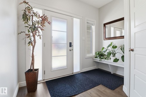 812 176 Street, Edmonton, AB - Indoor Photo Showing Other Room