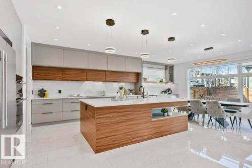 2942 Kostash Drive, Edmonton, AB - Indoor Photo Showing Kitchen