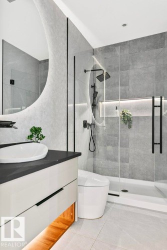2942 Kostash Drive, Edmonton, AB - Indoor Photo Showing Bathroom