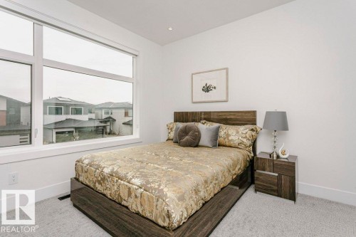 2942 Kostash Drive, Edmonton, AB - Indoor Photo Showing Bedroom