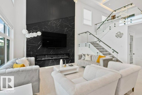 2942 Kostash Drive, Edmonton, AB - Indoor