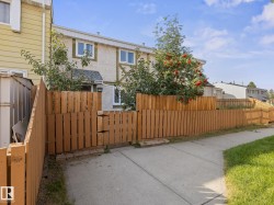 20E CALLINGWOOD Court  Edmonton, AB T5T 0H5