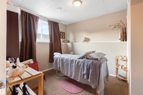4148 41A Street, Drayton Valley, AB - Indoor Photo Showing Bedroom