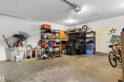 4148 41A Street, Drayton Valley, AB - Indoor Photo Showing Garage