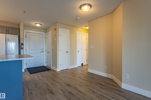 227 10535 122 Street, Edmonton, AB - Indoor