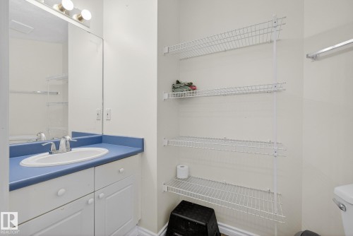 14816 47 Street, Edmonton, AB - Indoor Photo Showing Bathroom