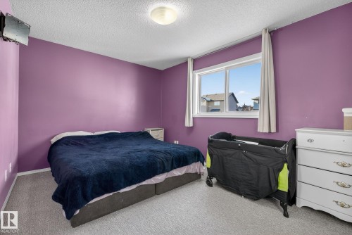 14816 47 Street, Edmonton, AB - Indoor Photo Showing Bedroom