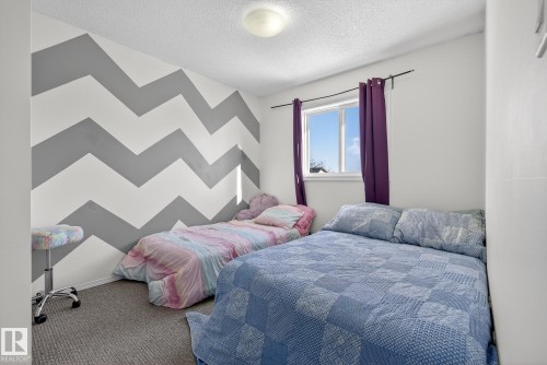 14816 47 Street, Edmonton, AB - Indoor Photo Showing Bedroom